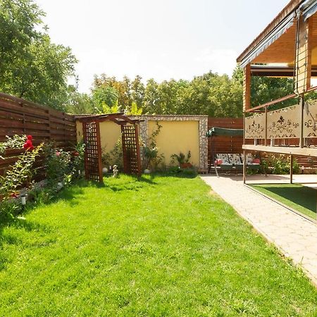 Rosiem House Hotel Techirghiol Kültér fotó